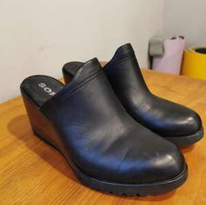 Sorel slip-on wedges - Size 9